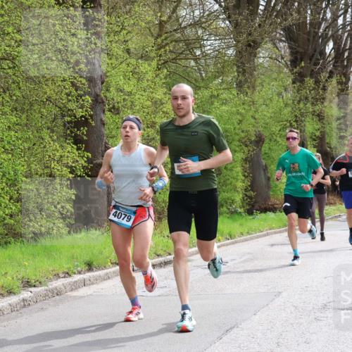 12.04.2026 - 45. Internationalen Wilhelmsburger Insellauf Yannick Fuchs http://msf.ph/oto/9502729 12.04.2026 12:46:39 Laufen 5809, 4079, 2017 meine-sportfotos.de