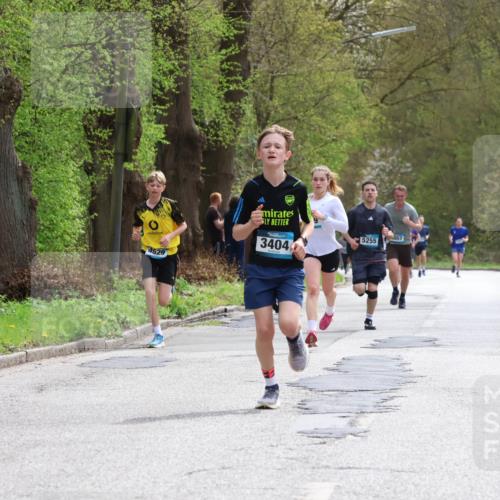12.04.2026 - 45. Internationalen Wilhelmsburger Insellauf Yannick Fuchs http://msf.ph/oto/9502784 12.04.2026 12:46:53 Laufen 4529, 3404, 5255 meine-sportfotos.de