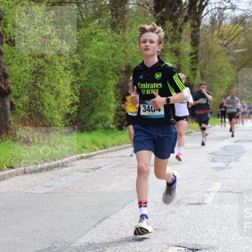 12.04.2026 - 45. Internationalen Wilhelmsburger Insellauf Yannick Fuchs http://msf.ph/oto/9502791 12.04.2026 12:46:56 Laufen 3404 meine-sportfotos.de