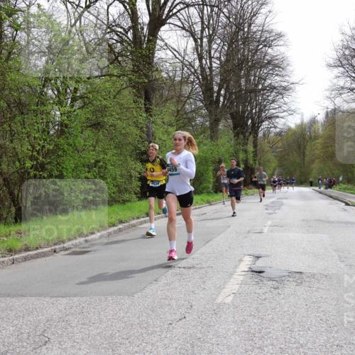 12.04.2026 - 45. Internationalen Wilhelmsburger Insellauf Yannick Fuchs http://msf.ph/oto/9502805 12.04.2026 12:46:59 Laufen 0, 4459, 4529 meine-sportfotos.de