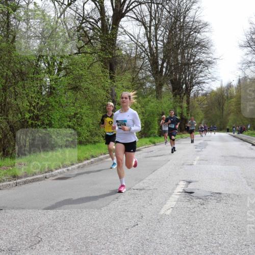 12.04.2026 - 45. Internationalen Wilhelmsburger Insellauf Yannick Fuchs http://msf.ph/oto/9502806 12.04.2026 12:46:59 Laufen 4529, 4459, 5255 meine-sportfotos.de