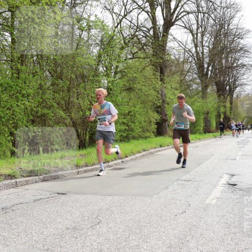 12.04.2026 - 45. Internationalen Wilhelmsburger Insellauf Yannick Fuchs http://msf.ph/oto/9502829 12.04.2026 12:47:04 Laufen 5479, 5857 meine-sportfotos.de