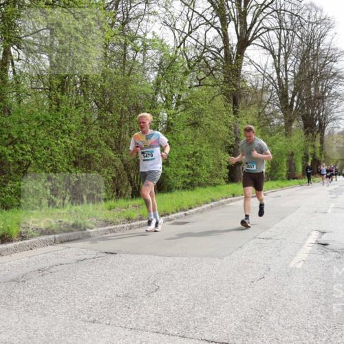 12.04.2026 - 45. Internationalen Wilhelmsburger Insellauf Yannick Fuchs http://msf.ph/oto/9502830 12.04.2026 12:47:04 Laufen 5479, 5857 meine-sportfotos.de