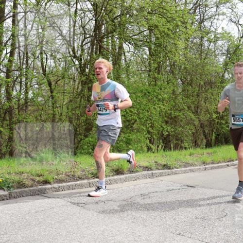 12.04.2026 - 45. Internationalen Wilhelmsburger Insellauf Yannick Fuchs http://msf.ph/oto/9502836 12.04.2026 12:47:05 Laufen 5479, 5857 meine-sportfotos.de