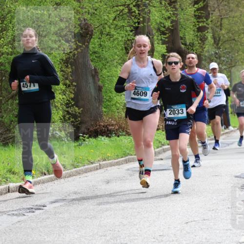 12.04.2026 - 45. Internationalen Wilhelmsburger Insellauf Yannick Fuchs http://msf.ph/oto/9502840 12.04.2026 12:47:08 Laufen 4571, 4609, 2033, 344, 5361, 4545 meine-sportfotos.de