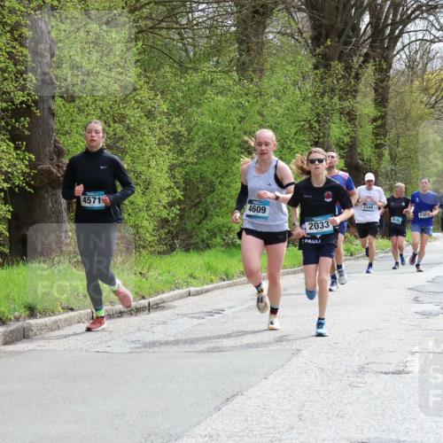 12.04.2026 - 45. Internationalen Wilhelmsburger Insellauf Yannick Fuchs http://msf.ph/oto/9502847 12.04.2026 12:47:10 Laufen 4571, 4609, 2033, 7, 3, 4728, 2344, 536, 4545, 4545 meine-sportfotos.de