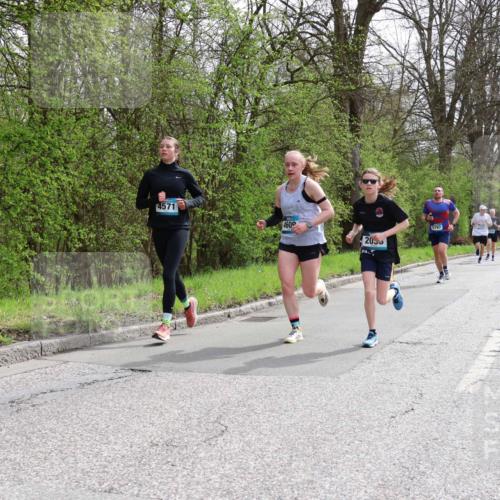 12.04.2026 - 45. Internationalen Wilhelmsburger Insellauf Yannick Fuchs http://msf.ph/oto/9502855 12.04.2026 12:47:12 Laufen 4571, 4600, 5797, 2033 meine-sportfotos.de