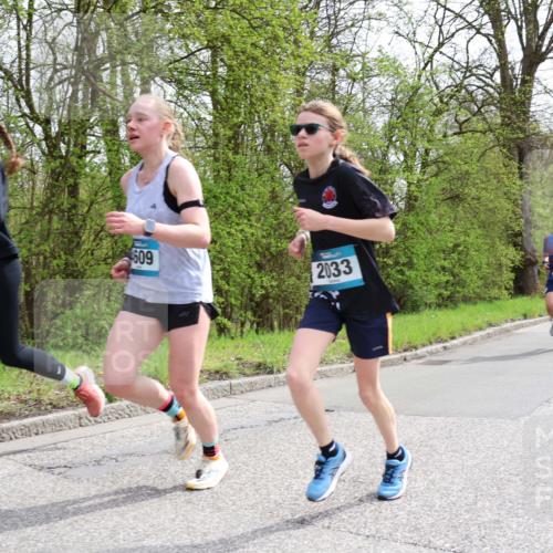 12.04.2026 - 45. Internationalen Wilhelmsburger Insellauf Yannick Fuchs http://msf.ph/oto/9502862 12.04.2026 12:47:13 Laufen 609, 2033, 5797 meine-sportfotos.de