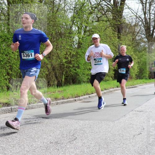 12.04.2026 - 45. Internationalen Wilhelmsburger Insellauf Yannick Fuchs http://msf.ph/oto/9502878 12.04.2026 12:47:17 Laufen 2021, 5361, 2344, 4728, 4545 meine-sportfotos.de