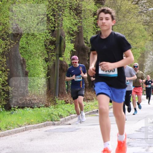 12.04.2026 - 45. Internationalen Wilhelmsburger Insellauf Yannick Fuchs http://msf.ph/oto/9502892 12.04.2026 12:47:20 Laufen 3749, 9 meine-sportfotos.de