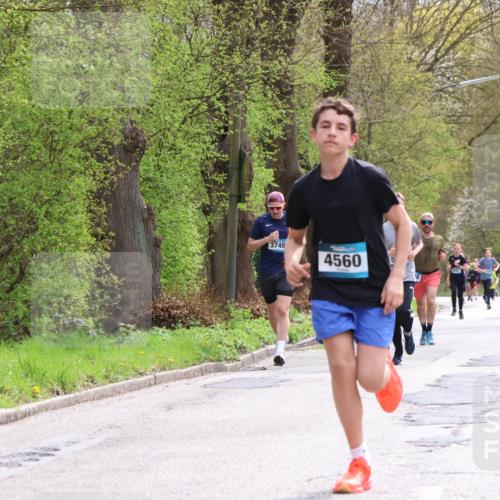 12.04.2026 - 45. Internationalen Wilhelmsburger Insellauf Yannick Fuchs http://msf.ph/oto/9502893 12.04.2026 12:47:21 Laufen 3749, 4560, 5, 2894 meine-sportfotos.de