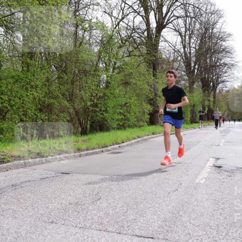 12.04.2026 - 45. Internationalen Wilhelmsburger Insellauf Yannick Fuchs http://msf.ph/oto/9502905 12.04.2026 12:47:23 Laufen 4563 meine-sportfotos.de