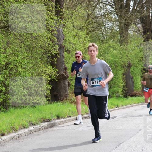 12.04.2026 - 45. Internationalen Wilhelmsburger Insellauf Yannick Fuchs http://msf.ph/oto/9502915 12.04.2026 12:47:27 Laufen 37, 5779, 4848 meine-sportfotos.de