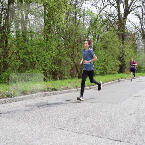 12.04.2026 - 45. Internationalen Wilhelmsburger Insellauf Yannick Fuchs http://msf.ph/oto/9502976 12.04.2026 12:47:45 Laufen 4933 meine-sportfotos.de
