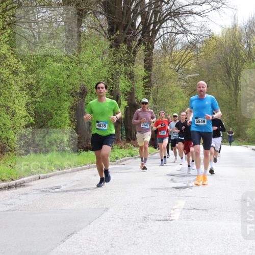 12.04.2026 - 45. Internationalen Wilhelmsburger Insellauf Yannick Fuchs http://msf.ph/oto/9502999 12.04.2026 12:47:50 Laufen 4835, 3600, 3973, 5680, 5549 meine-sportfotos.de
