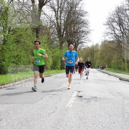 12.04.2026 - 45. Internationalen Wilhelmsburger Insellauf Yannick Fuchs http://msf.ph/oto/9503007 12.04.2026 12:47:52 Laufen 4835, 5549 meine-sportfotos.de