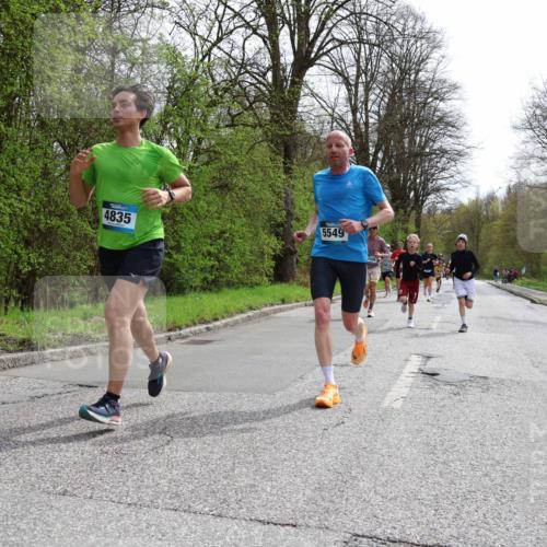 12.04.2026 - 45. Internationalen Wilhelmsburger Insellauf Yannick Fuchs http://msf.ph/oto/9503013 12.04.2026 12:47:53 Laufen 4835, 5549 meine-sportfotos.de