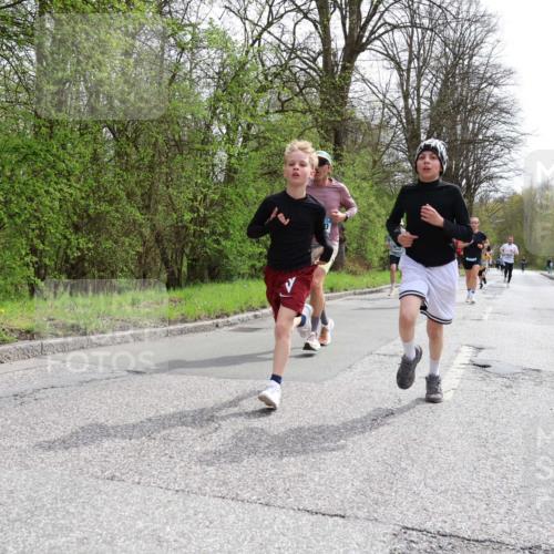 12.04.2026 - 45. Internationalen Wilhelmsburger Insellauf Yannick Fuchs http://msf.ph/oto/9503020 12.04.2026 12:47:55 Laufen  meine-sportfotos.de
