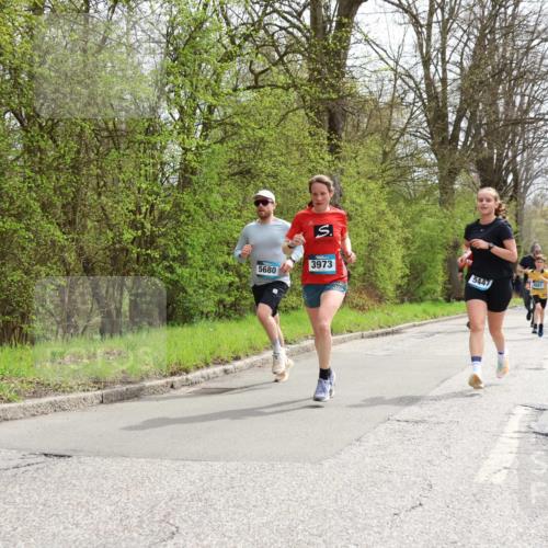12.04.2026 - 45. Internationalen Wilhelmsburger Insellauf Yannick Fuchs http://msf.ph/oto/9503026 12.04.2026 12:47:57 Laufen 5680, 3973, 5447, 891 meine-sportfotos.de