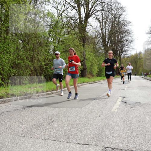 12.04.2026 - 45. Internationalen Wilhelmsburger Insellauf Yannick Fuchs http://msf.ph/oto/9503028 12.04.2026 12:47:57 Laufen 5680, 3973, 5447 meine-sportfotos.de