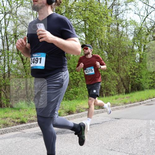 12.04.2026 - 45. Internationalen Wilhelmsburger Insellauf Yannick Fuchs http://msf.ph/oto/9503053 12.04.2026 12:48:02 Laufen 2491, 4375 meine-sportfotos.de