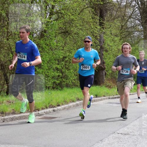12.04.2026 - 45. Internationalen Wilhelmsburger Insellauf Yannick Fuchs http://msf.ph/oto/9503076 12.04.2026 12:48:13 Laufen 2624, 5801, 5736, 3985, 3921 meine-sportfotos.de