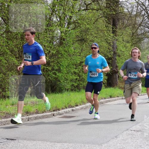 12.04.2026 - 45. Internationalen Wilhelmsburger Insellauf Yannick Fuchs http://msf.ph/oto/9503077 12.04.2026 12:48:13 Laufen 2624, 5801, 3985, 5736 meine-sportfotos.de
