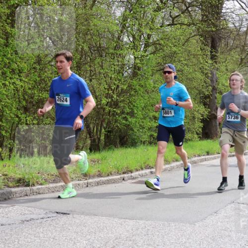 12.04.2026 - 45. Internationalen Wilhelmsburger Insellauf Yannick Fuchs http://msf.ph/oto/9503078 12.04.2026 12:48:13 Laufen 2624, 5801, 5736, 3985 meine-sportfotos.de