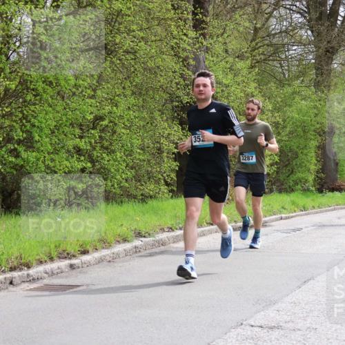 12.04.2026 - 45. Internationalen Wilhelmsburger Insellauf Yannick Fuchs http://msf.ph/oto/9503112 12.04.2026 12:48:21 Laufen 35, 3287, 5696 meine-sportfotos.de