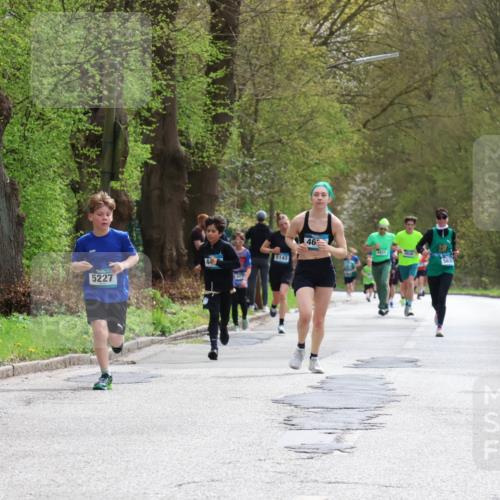 12.04.2026 - 45. Internationalen Wilhelmsburger Insellauf Yannick Fuchs http://msf.ph/oto/9503146 12.04.2026 12:48:28 Laufen 5227 meine-sportfotos.de