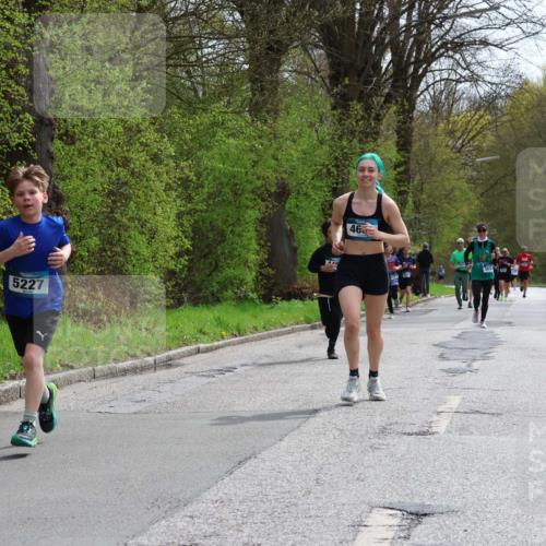 12.04.2026 - 45. Internationalen Wilhelmsburger Insellauf Yannick Fuchs http://msf.ph/oto/9503152 12.04.2026 12:48:33 Laufen 5227, 46 meine-sportfotos.de