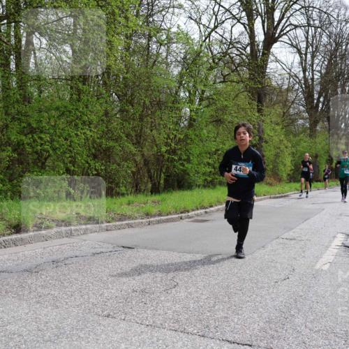 12.04.2026 - 45. Internationalen Wilhelmsburger Insellauf Yannick Fuchs http://msf.ph/oto/9503172 12.04.2026 12:48:38 Laufen 44 meine-sportfotos.de