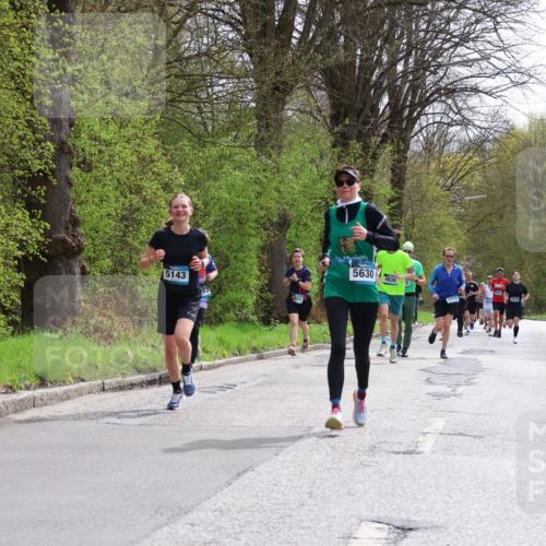 12.04.2026 - 45. Internationalen Wilhelmsburger Insellauf Yannick Fuchs http://msf.ph/oto/9503177 12.04.2026 12:48:39 Laufen 5143, 5630, 4938, 5232 meine-sportfotos.de