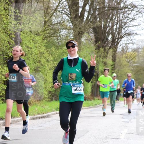 12.04.2026 - 45. Internationalen Wilhelmsburger Insellauf Yannick Fuchs http://msf.ph/oto/9503183 12.04.2026 12:48:40 Laufen 5143, 3293, 5630, 938 meine-sportfotos.de