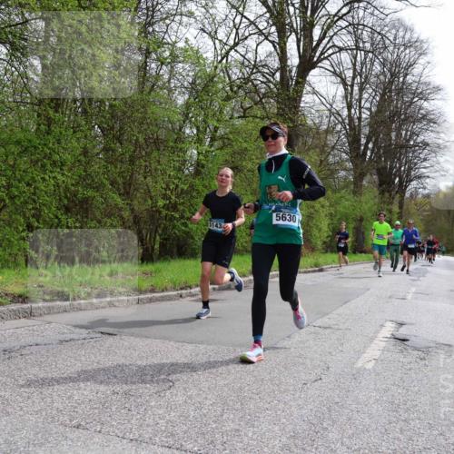12.04.2026 - 45. Internationalen Wilhelmsburger Insellauf Yannick Fuchs http://msf.ph/oto/9503189 12.04.2026 12:48:41 Laufen 5143, 5630 meine-sportfotos.de