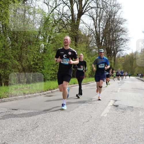12.04.2026 - 45. Internationalen Wilhelmsburger Insellauf Yannick Fuchs http://msf.ph/oto/9503244 12.04.2026 12:48:53 Laufen 4317, 3157, 4599 meine-sportfotos.de
