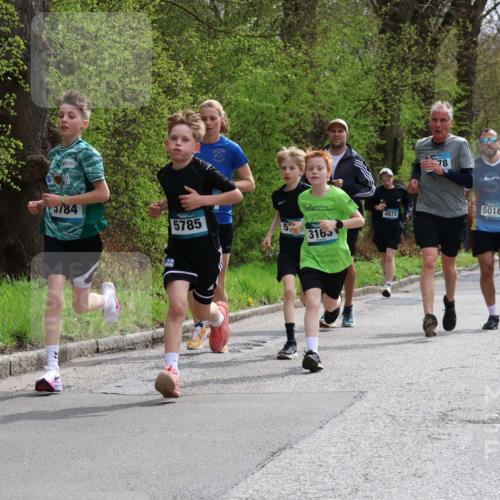 12.04.2026 - 45. Internationalen Wilhelmsburger Insellauf Yannick Fuchs http://msf.ph/oto/9503261 12.04.2026 12:48:57 Laufen 3784, 5785, 3163, 4873, 78, 5016 meine-sportfotos.de