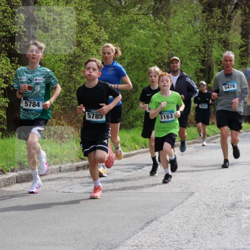 12.04.2026 - 45. Internationalen Wilhelmsburger Insellauf Yannick Fuchs http://msf.ph/oto/9503262 12.04.2026 12:48:58 Laufen 5784, 5, 5785, 3163, 4873, 5478, 016 meine-sportfotos.de
