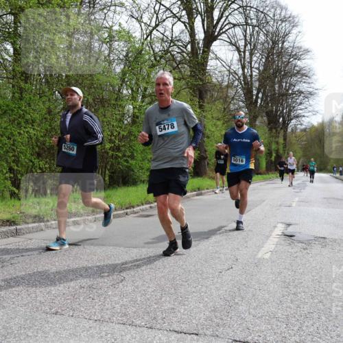12.04.2026 - 45. Internationalen Wilhelmsburger Insellauf Yannick Fuchs http://msf.ph/oto/9503285 12.04.2026 12:49:02 Laufen 5260, 5478, 5016 meine-sportfotos.de