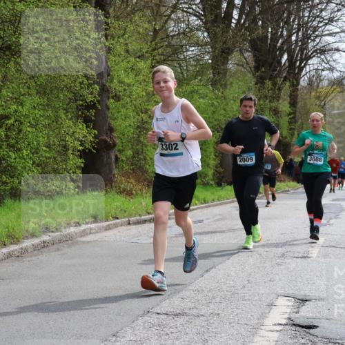 12.04.2026 - 45. Internationalen Wilhelmsburger Insellauf Yannick Fuchs http://msf.ph/oto/9503305 12.04.2026 12:49:06 Laufen 3302, 2009, 3088 meine-sportfotos.de