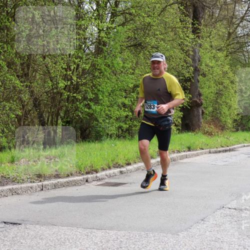 12.04.2026 - 45. Internationalen Wilhelmsburger Insellauf Yannick Fuchs http://msf.ph/oto/9503332 12.04.2026 12:49:12 Laufen 5283 meine-sportfotos.de