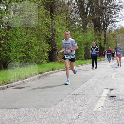 12.04.2026 - 45. Internationalen Wilhelmsburger Insellauf Yannick Fuchs http://msf.ph/oto/9503381 12.04.2026 12:49:27 Laufen 2015, 2085, 402, 3286 meine-sportfotos.de