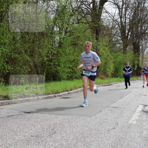 12.04.2026 - 45. Internationalen Wilhelmsburger Insellauf Yannick Fuchs http://msf.ph/oto/9503386 12.04.2026 12:49:28 Laufen 2015, 3286 meine-sportfotos.de