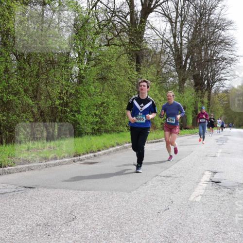 12.04.2026 - 45. Internationalen Wilhelmsburger Insellauf Yannick Fuchs http://msf.ph/oto/9503397 12.04.2026 12:49:30 Laufen 6, 2085, 3286, 4822 meine-sportfotos.de