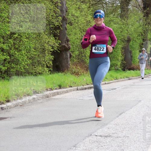 12.04.2026 - 45. Internationalen Wilhelmsburger Insellauf Yannick Fuchs http://msf.ph/oto/9503406 12.04.2026 12:49:33 Laufen 4822 meine-sportfotos.de