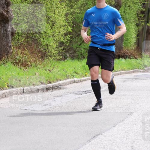 12.04.2026 - 45. Internationalen Wilhelmsburger Insellauf Yannick Fuchs http://msf.ph/oto/9503439 12.04.2026 12:49:43 Laufen 5817, 5463 meine-sportfotos.de