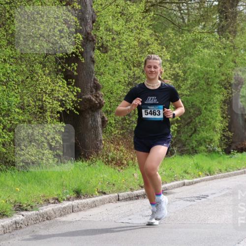 12.04.2026 - 45. Internationalen Wilhelmsburger Insellauf Yannick Fuchs http://msf.ph/oto/9503469 12.04.2026 12:49:52 Laufen 5463, 53 meine-sportfotos.de