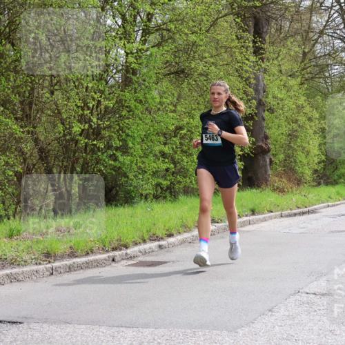 12.04.2026 - 45. Internationalen Wilhelmsburger Insellauf Yannick Fuchs http://msf.ph/oto/9503477 12.04.2026 12:49:53 Laufen 5463, 5321 meine-sportfotos.de