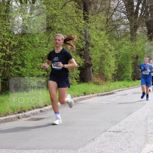 12.04.2026 - 45. Internationalen Wilhelmsburger Insellauf Yannick Fuchs http://msf.ph/oto/9503478 12.04.2026 12:49:53 Laufen 137, 546, 5321 meine-sportfotos.de