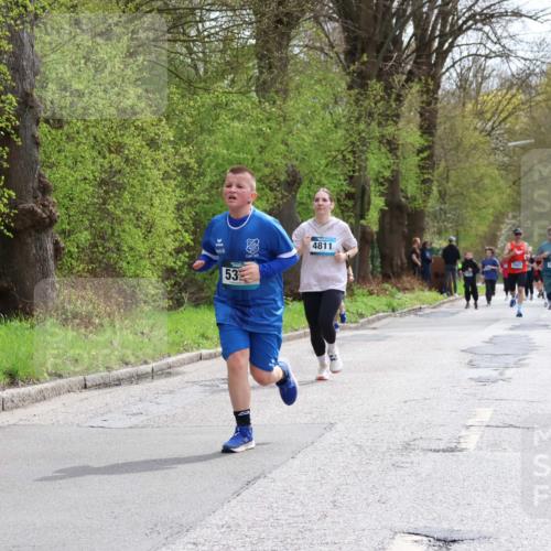 12.04.2026 - 45. Internationalen Wilhelmsburger Insellauf Yannick Fuchs http://msf.ph/oto/9503481 12.04.2026 12:49:54 Laufen 53, 4811 meine-sportfotos.de